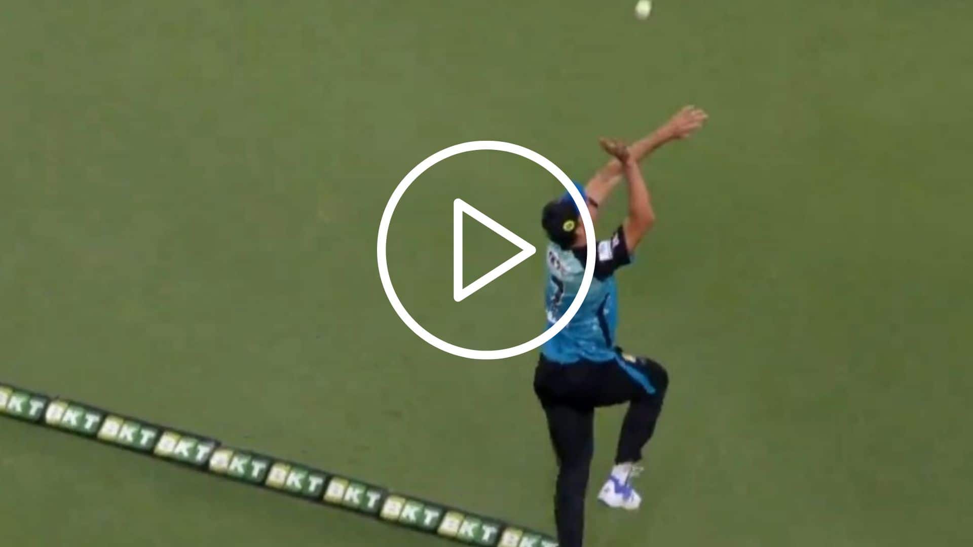[Watch] James Bazley's 'Incredible' Catch Near Ropes Ends Scorchers' BBL Title Dream